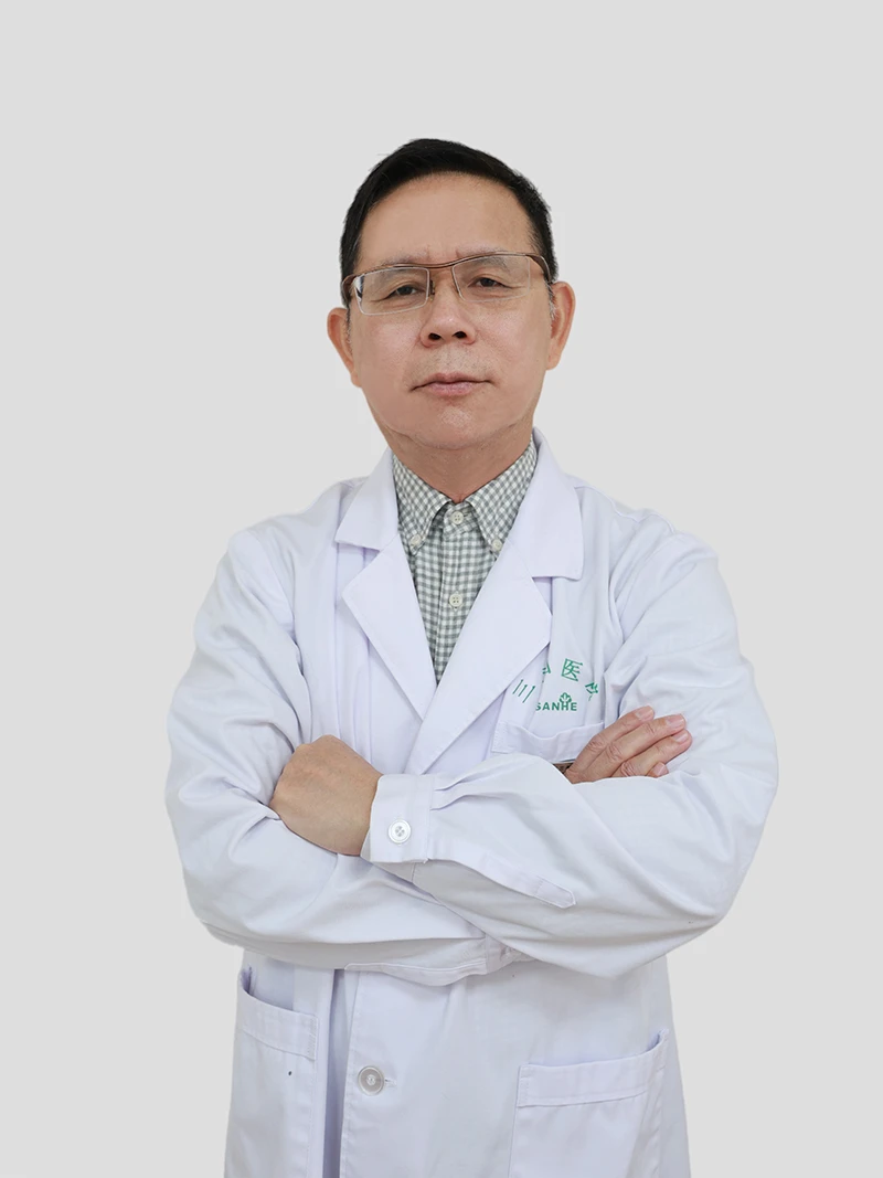 李建国